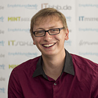 Herr Akos Toth, Leiter Community Management